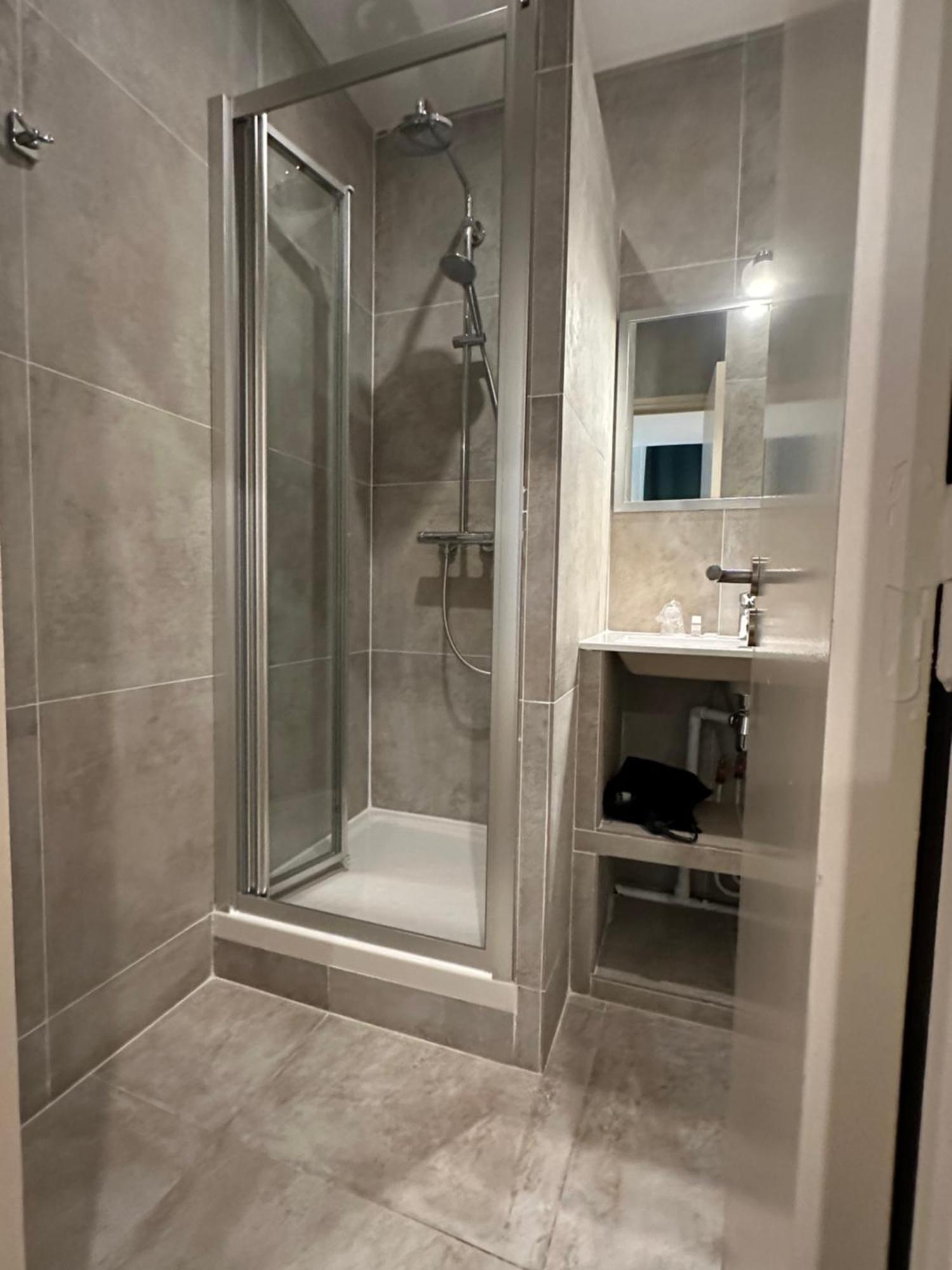 Hotel Azur Lyon Eksteriør billede