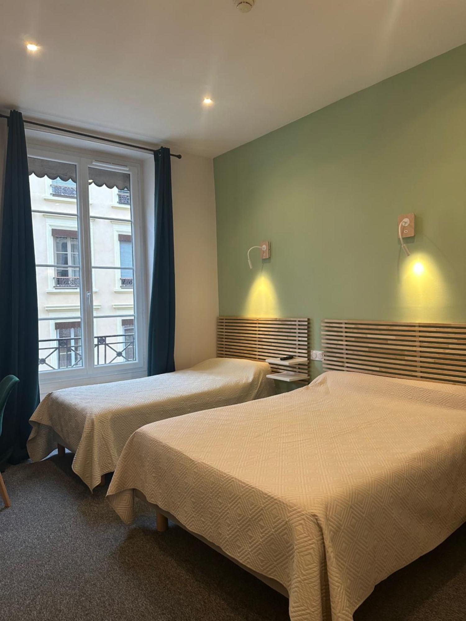 Hotel Azur Lyon Eksteriør billede