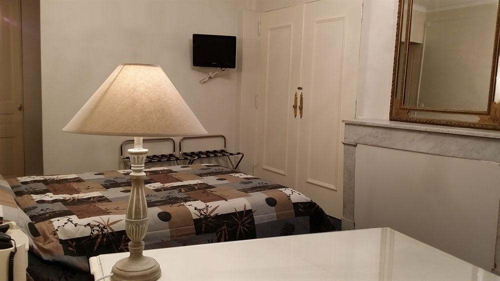 Hotel Azur Lyon Eksteriør billede
