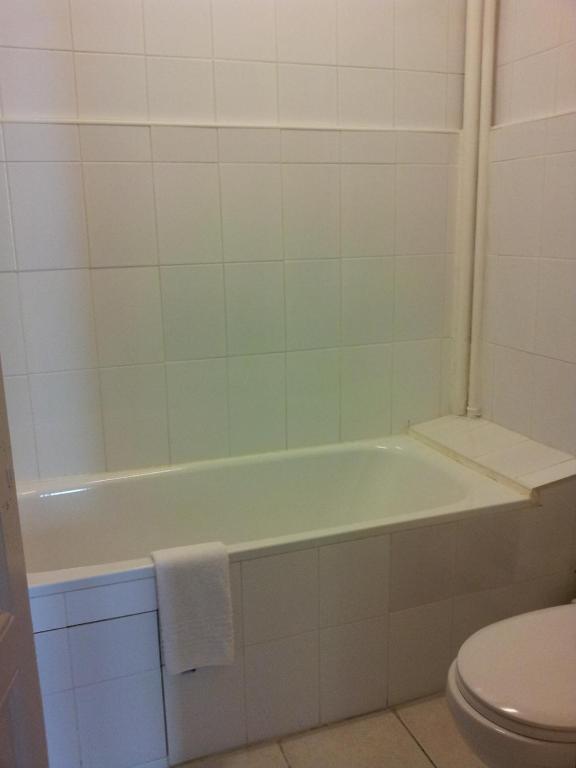 Hotel Azur Lyon Værelse billede