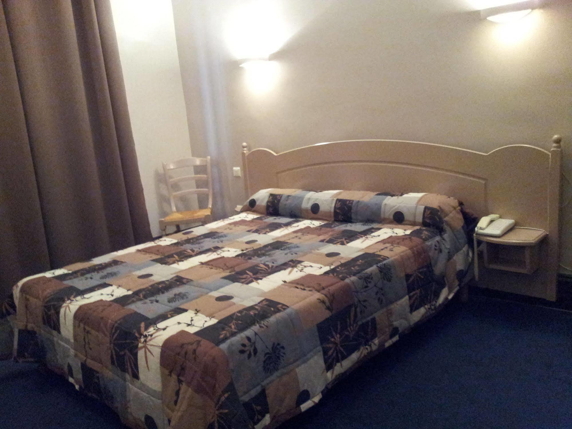 Hotel Azur Lyon Eksteriør billede