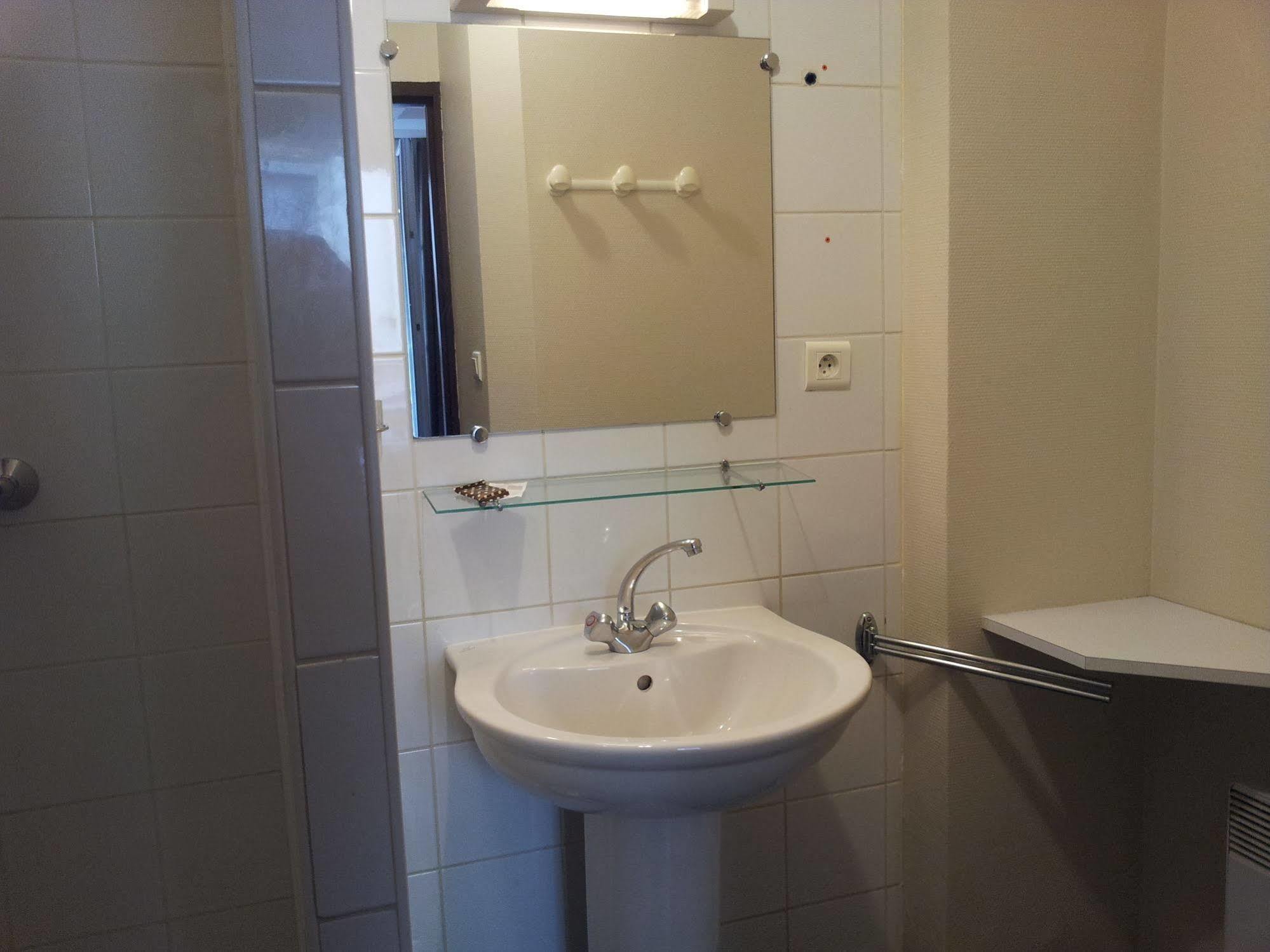 Hotel Azur Lyon Eksteriør billede