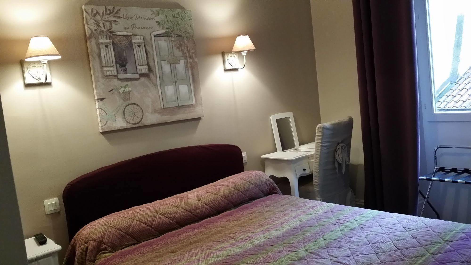Hotel Azur Lyon Eksteriør billede